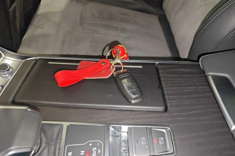 Used Audi A6L 2024 45 TFSI quattro Prestige Dynamic Edition Vehicle Key