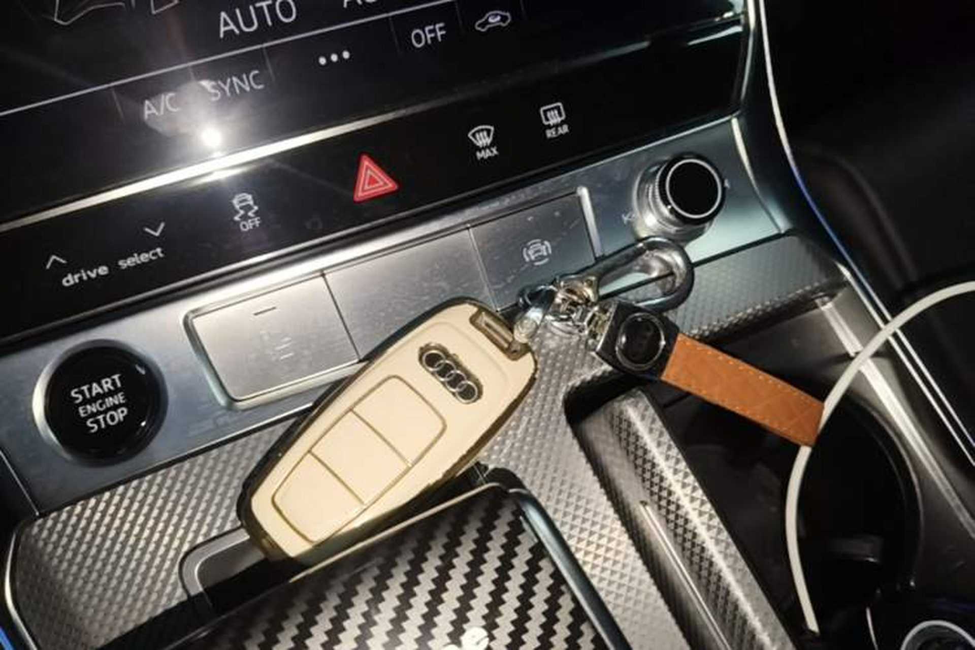 Used Audi A6L  Vehicle Key