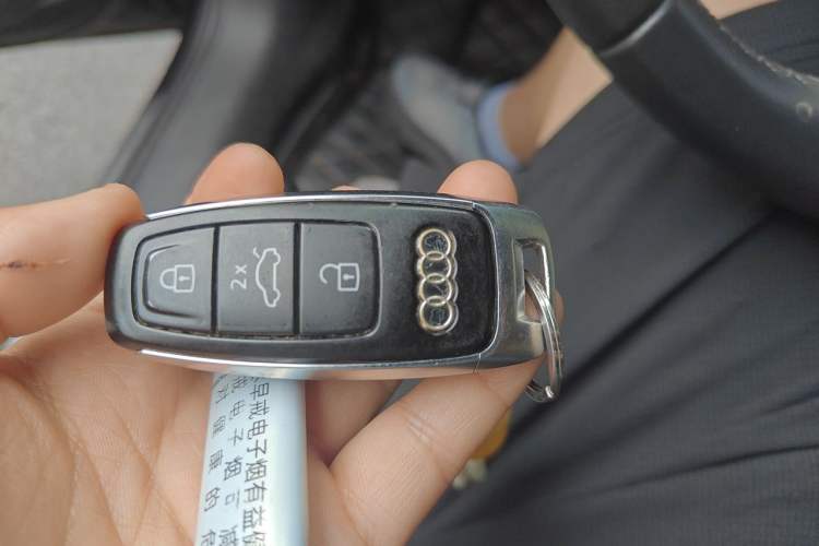 Used Audi A6L 2024 40 TFSI Luxury Dynamic Edition Vehicle Key