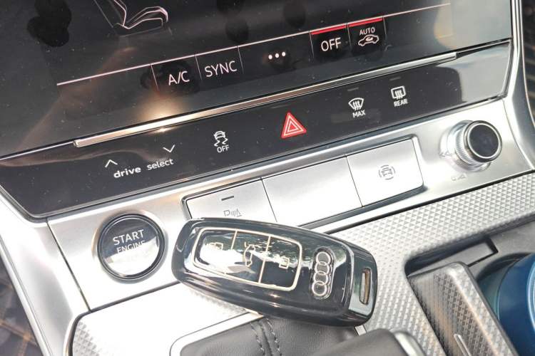 Used Audi A6L 2024 45 TFSI Prestige Dynamic Edition Vehicle Key