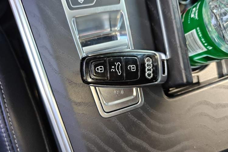 Used Audi A6L 2024 45 TFSI quattro Prestige Dynamic Edition Vehicle Key