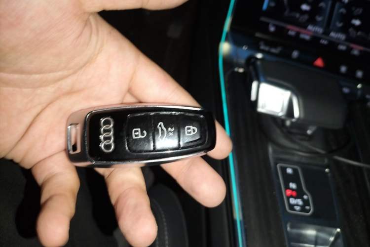 Used Audi A6L 2024 45 TFSI quattro Prestige Dynamic Edition Vehicle Key