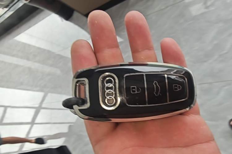 Used Audi A6L 2024 45 TFSI Prestige Dynamic Edition Vehicle Key