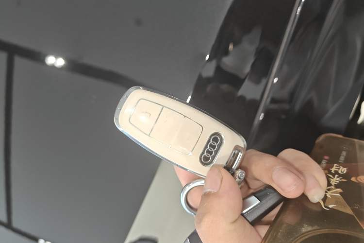 Used Audi A6L 2024 45 TFSI Prestige Dynamic Edition Vehicle Key