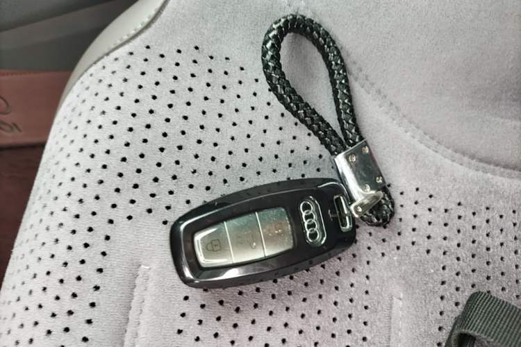 Used Audi A6L 2024 45 TFSI Prestige Dynamic Edition Vehicle Key
