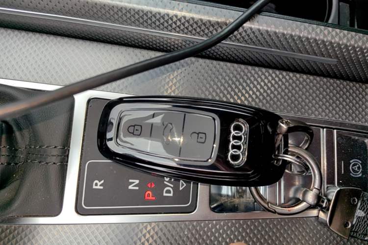 Used Audi A6L 2024 45 TFSI Prestige Dynamic Edition Vehicle Key