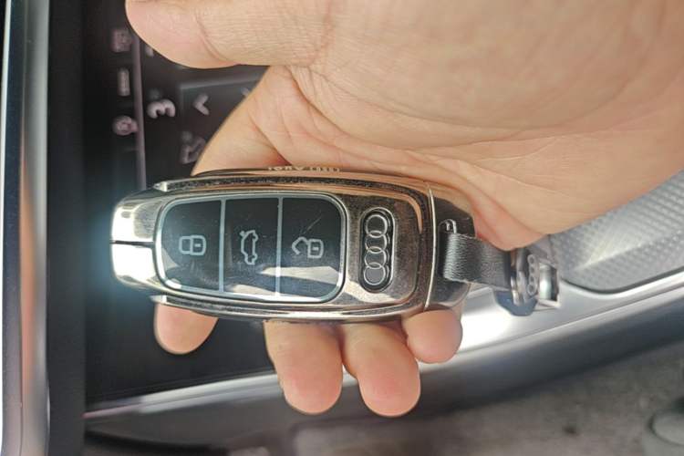 Used Audi A6L 2024 45 TFSI Prestige Dynamic Edition Vehicle Key