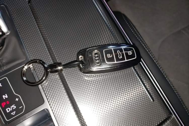 Used Audi A6L 2024 45 TFSI Prestige Dynamic Edition Vehicle Key
