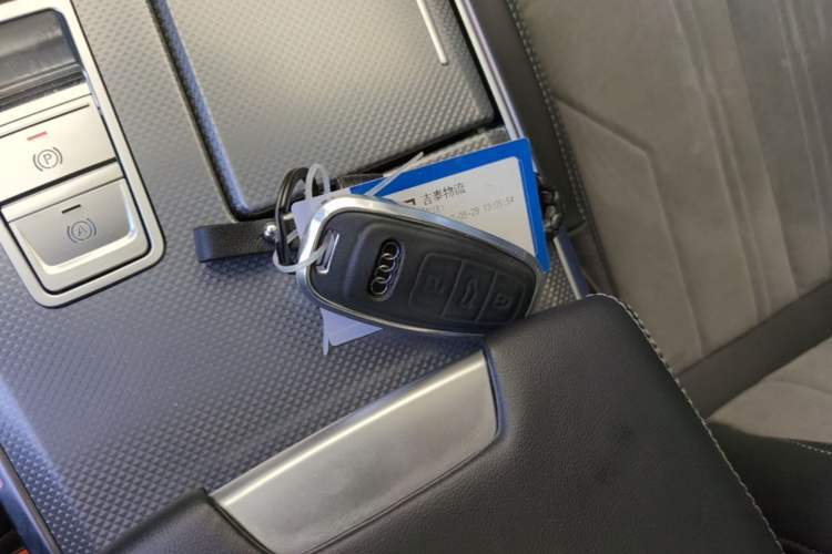 Used Audi A6L 2024 45 TFSI Prestige Dynamic Edition Vehicle Key