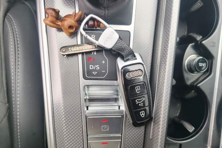 Used Audi A6L 2024 40 TFSI Luxury Dynamic Edition Vehicle Key