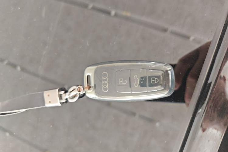 Used Audi A6L 2024 45 TFSI Prestige Elegant Edition Vehicle Key