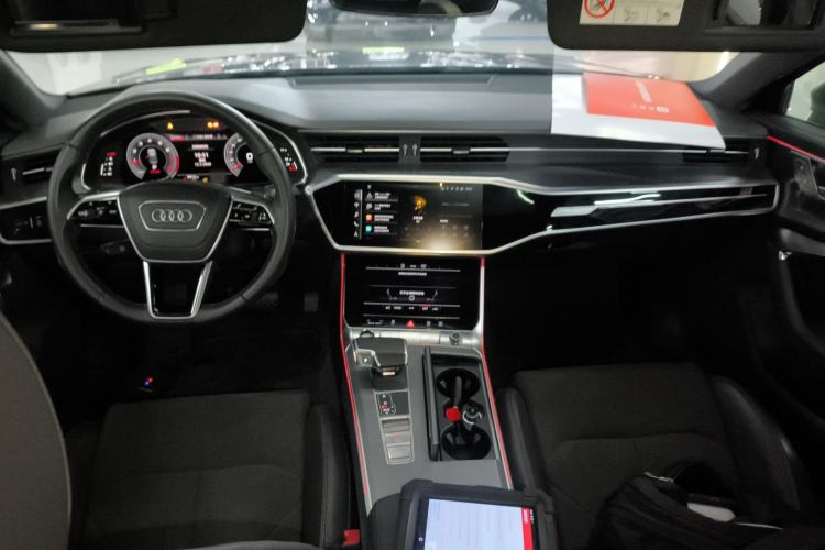 Used Audi A6L 2024 45 TFSI Prestige Dynamic Edition Center Console