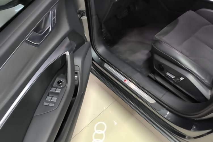 Used Audi A6L 2024 45 TFSI Prestige Dynamic Edition Driver Seat