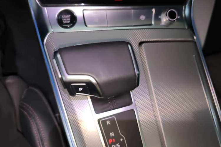Used Audi A6L 2024 45 TFSI Prestige Dynamic Edition Gear Lever
