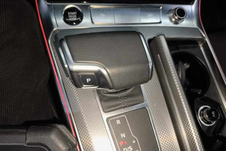 Used Audi A6L 2024 45 TFSI Prestige Dynamic Edition Gear Lever
