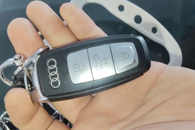 Used Audi A6L 2024 45 TFSI Prestige Dynamic Edition Vehicle Key