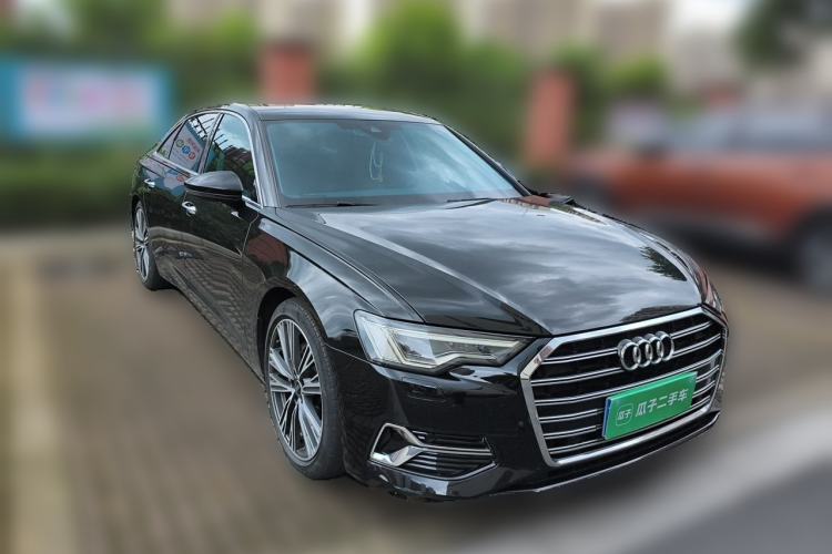 Used Audi A6L 2024 40 TFSI Luxury Prestige Edition Front Right 45 Deg