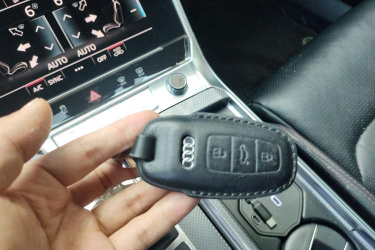 Used Audi A6L 2024 45 TFSI Prestige Dynamic Edition Vehicle Key