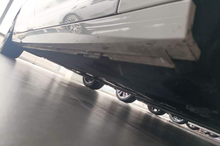 Used Audi A6L 2024 45 TFSI Prestige Elegant Edition Chassis Front Right