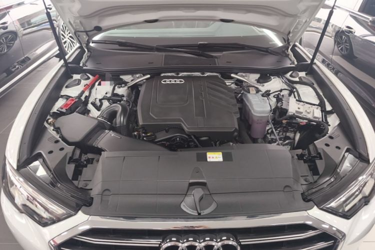 Used Audi A6L 2024 45 TFSI Prestige Elegant Edition Engine Bay