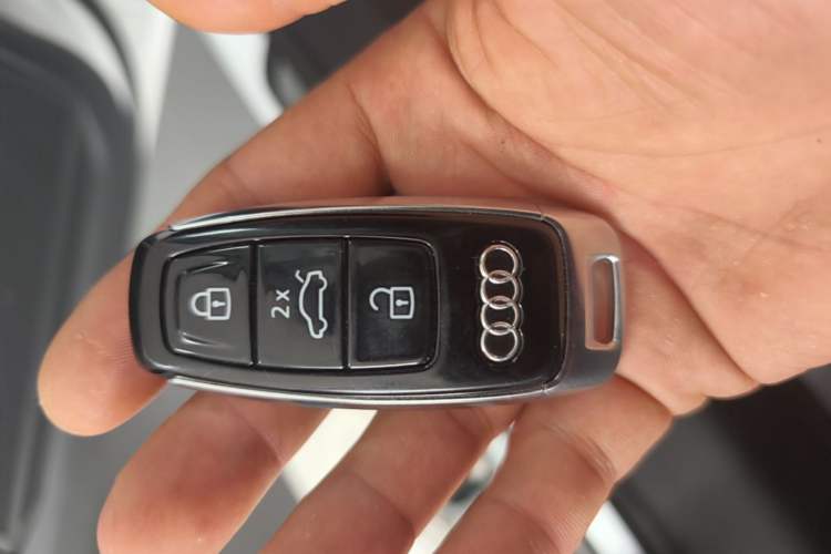 Used Audi A6L 2024 45 TFSI Prestige Elegant Edition Vehicle Key