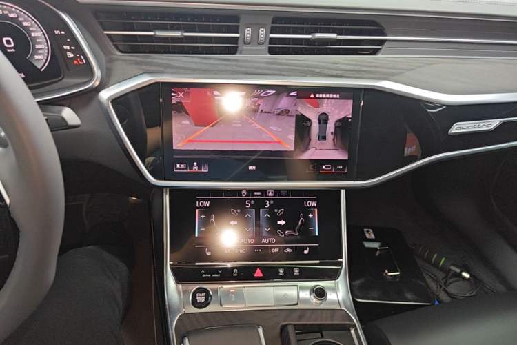 Used Audi A6L 2025 Updated 55 TFSI quattro Prestige Dynamic Edition Audio And AC Panel