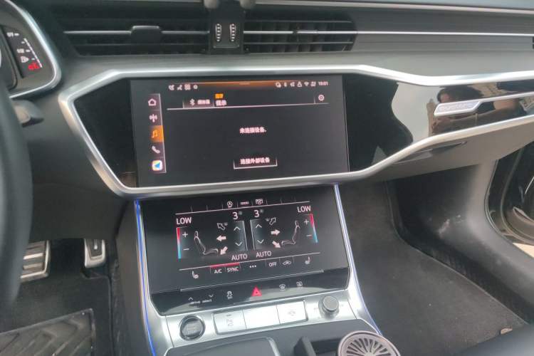 Used Audi A6L 2025 Restyled 45 TFSI quattro Prestige Dynamic Edition Audio And AC Panel