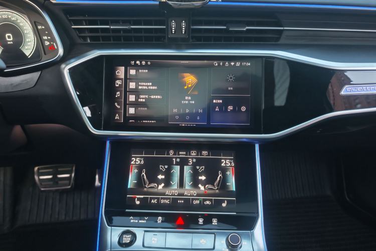 Used Audi A6L 2025 45 TFSI quattro Prestige Dynamic Edition + Premium Package Audio And AC Panel