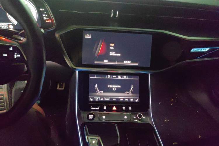 Used Audi A6L 2025 55 TFSI quattro Prestige Dynamic Edition Audio And AC Panel