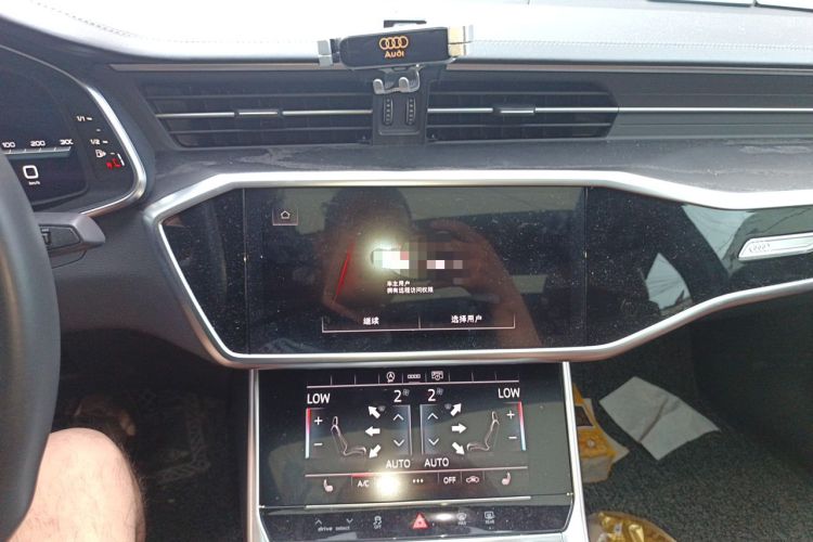 Used Audi A6L 2025 45 TFSI Prestige Dynamic Edition Audio And AC Panel