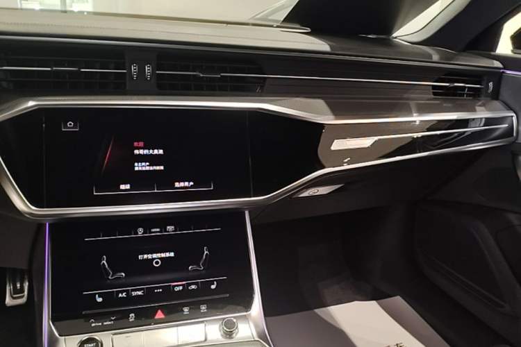 Used Audi A6L 2025 Revised 45 TFSI Prestige Dynamic Edition Audio And AC Panel
