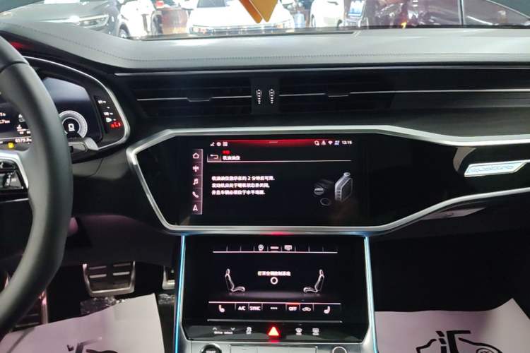 Used Audi A6L 2025 45 TFSI quattro Prestige Dynamic Edition Audio And AC Panel
