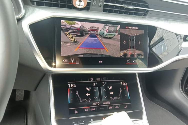 Used Audi A6L 2025 Revised 45 TFSI Prestige Dynamic Edition Audio And AC Panel
