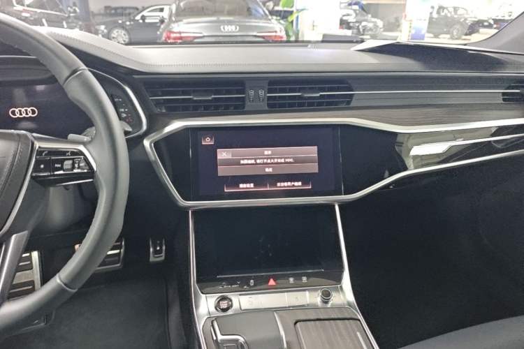 Used Audi A6L 2025 45 TFSI quattro Prestige Dynamic Edition Audio And AC Panel