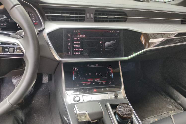 Used Audi A6L 2025 Revised 45 TFSI Prestige Dynamic Edition Audio And AC Panel