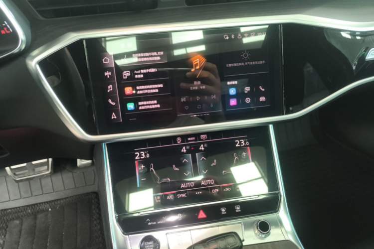 Used Audi A6L 2025 Restyled 45 TFSI quattro Prestige Dynamic Edition Audio And AC Panel