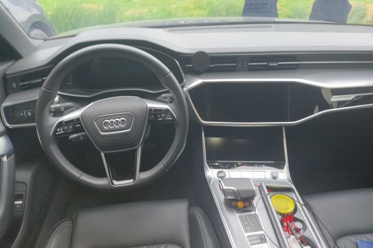 Used Audi A6L 2025 45 TFSI Prestige Dynamic Edition Center Console