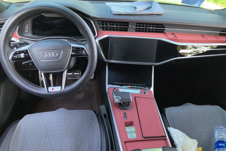 Used Audi A6L 2025 Restyled 45 TFSI quattro Prestige Dynamic Edition Center Console