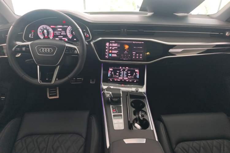 Used Audi A6L 2025 45 TFSI quattro Prestige Dynamic Edition Center Console