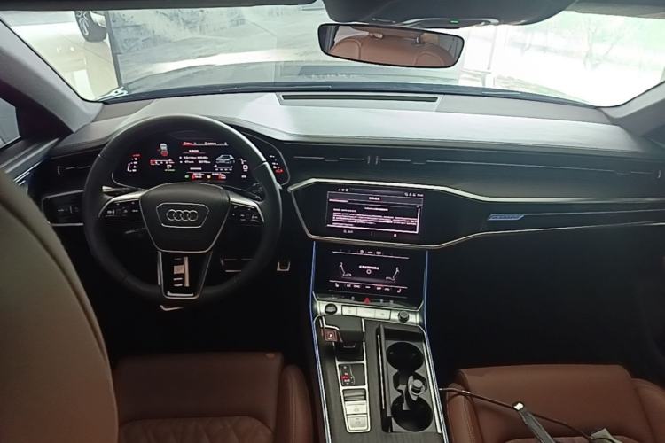 Used Audi A6L 2025 Restyled 45 TFSI quattro Prestige Dynamic Edition Center Console