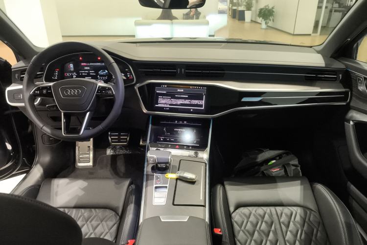 Used Audi A6L 2025 Restyled 45 TFSI quattro Prestige Dynamic Edition Center Console