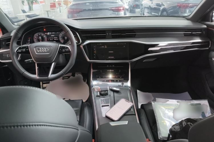 Used Audi A6L 2025 45 TFSI quattro Prestige Dynamic Edition Center Console