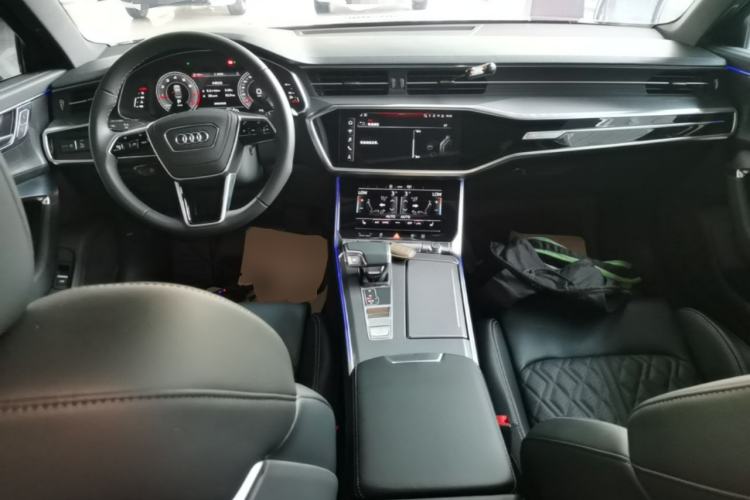 Used Audi A6L 2025 Revised 45 TFSI Prestige Dynamic Edition Center Console