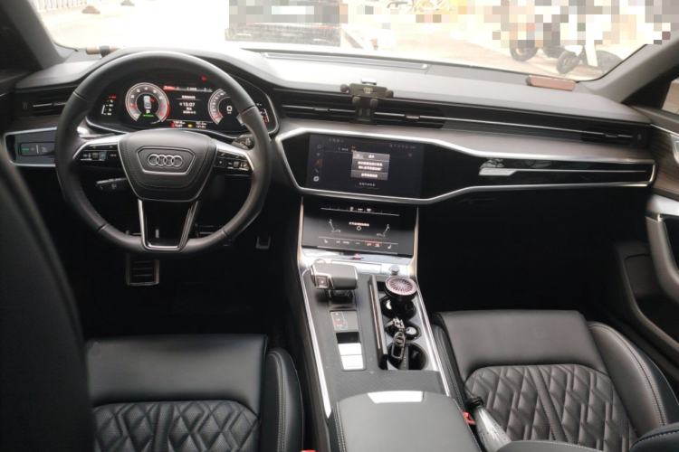 Used Audi A6L 2025 Restyled 45 TFSI quattro Prestige Dynamic Edition Center Console