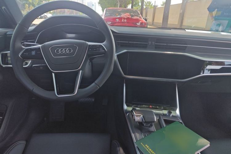 Used Audi A6L 2025 Revised 45 TFSI Prestige Dynamic Edition Center Console