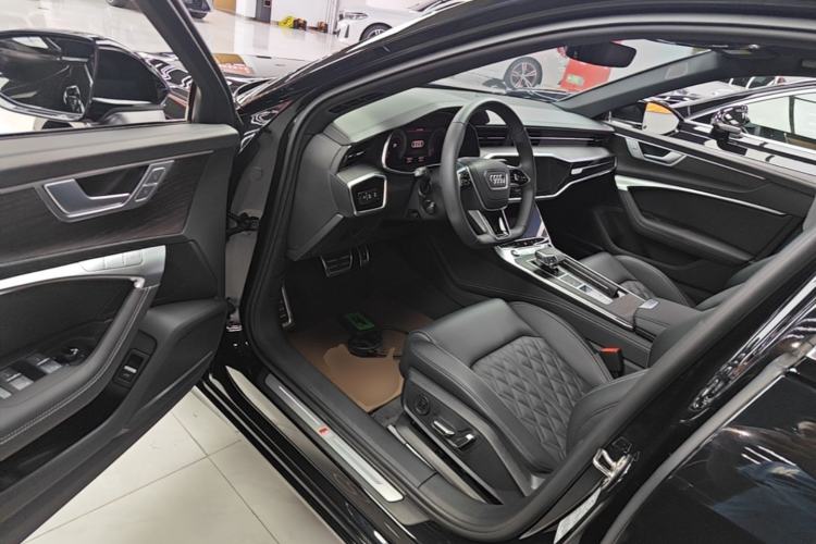 Used Audi A6L 2025 Updated 55 TFSI quattro Prestige Dynamic Edition Driver Seat