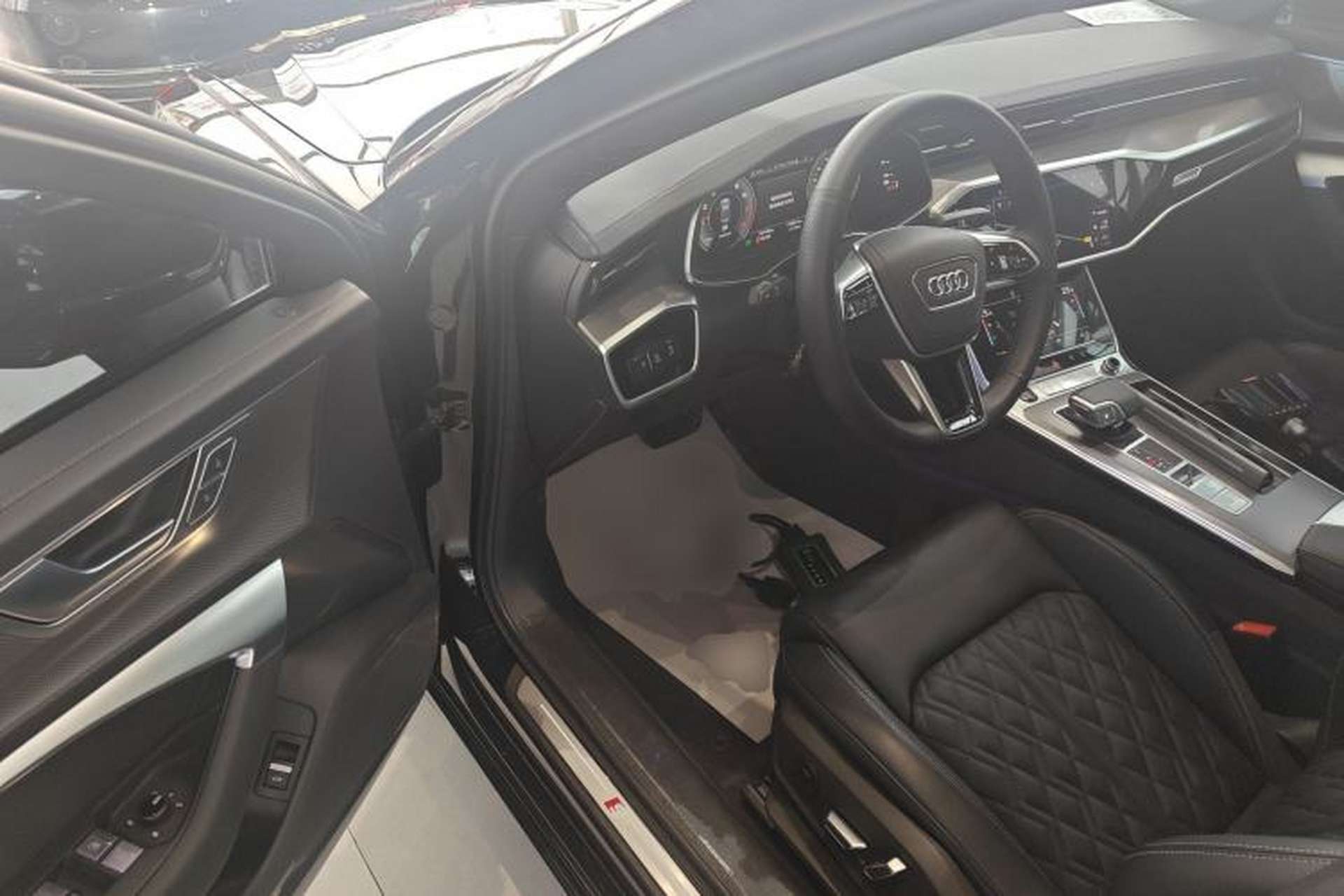 Used Audi A6L 2025 Revised 45 TFSI Prestige Dynamic Edition Driver Seat