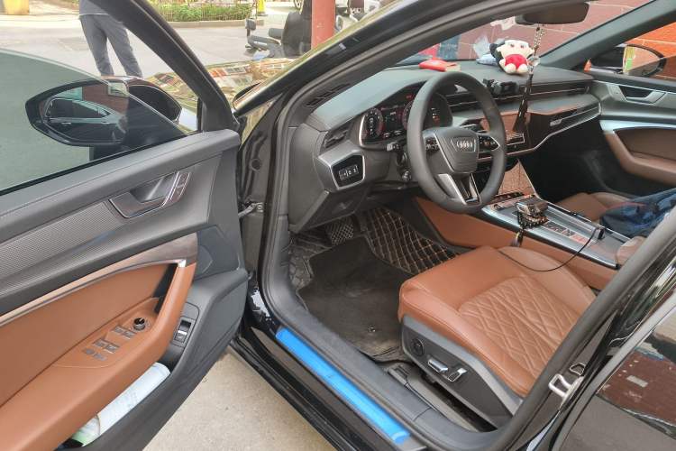 Used Audi A6L 2025 Revised 45 TFSI Prestige Dynamic Edition Driver Seat