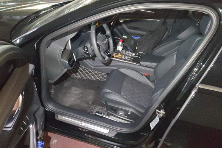 Used Audi A6L 2025 45 TFSI quattro Prestige Dynamic Edition Driver Seat