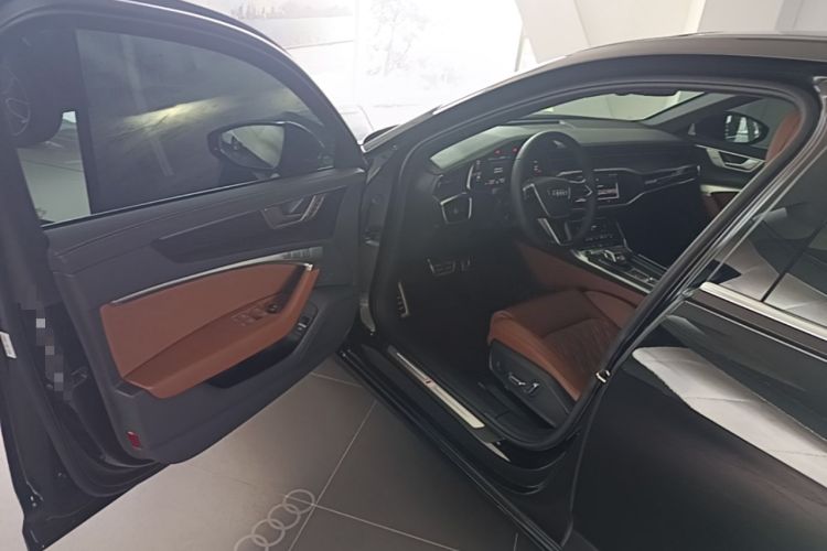 Used Audi A6L 2025 Restyled 45 TFSI quattro Prestige Dynamic Edition Driver Seat